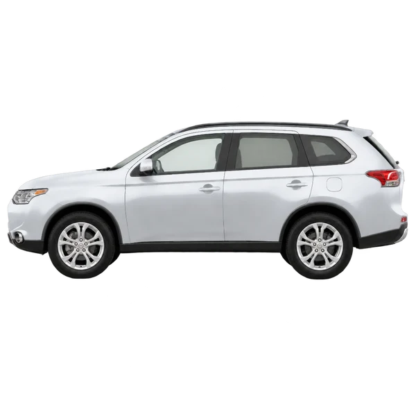 Mitsubishi Outlander 2015 en plateado, vista lateral (mirando a la izquierda)