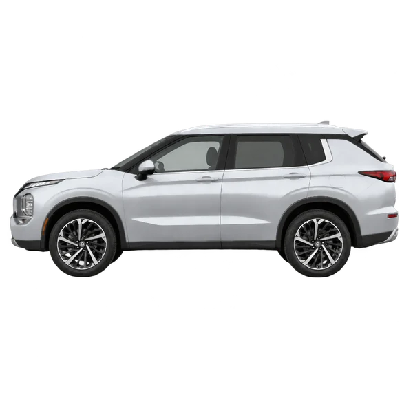Mitsubishi Outlander 2024 argent, vue côté (vers la gauche)