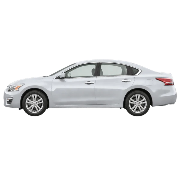 2014 Nissan Altima in Silber, Ansicht: Seite (nach links gerichtet)