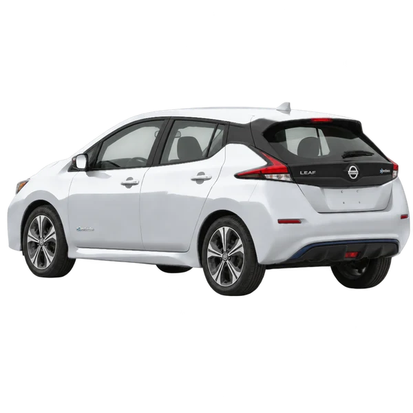 2020 Nissan Leaf in Silber, Ansicht: Dreiviertelansicht von hinten (nach links gerichtet)