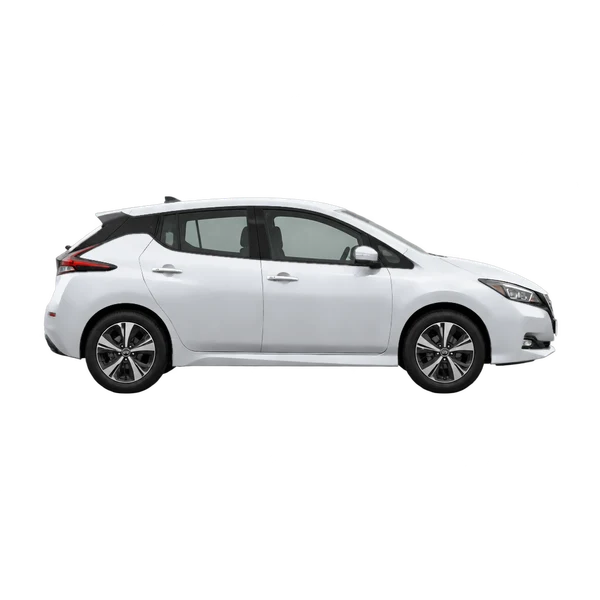 Nissan Leaf 2027 argent, vue profil (tourné vers la droite)