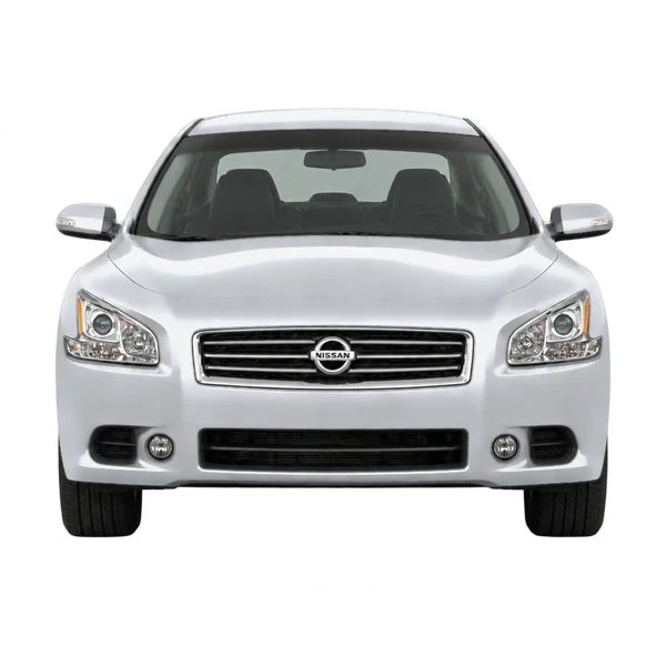 シルバーの2014 Nissan Maxima(正面ビュー)
