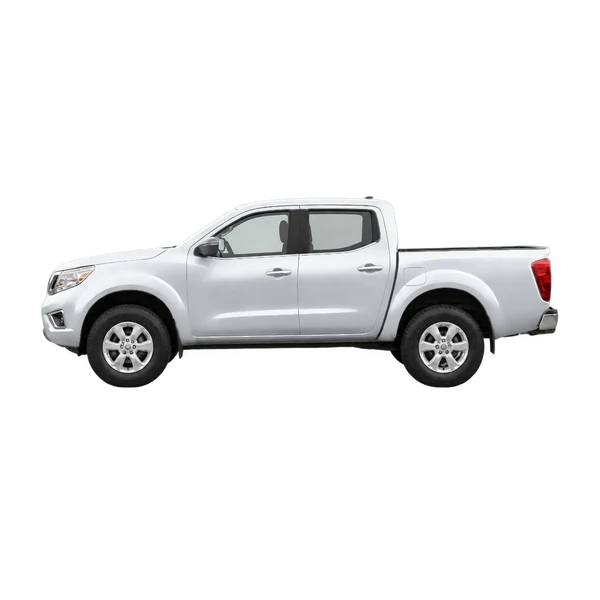 シルバーの2017 Nissan NP300（側面（左向き）ビュー）