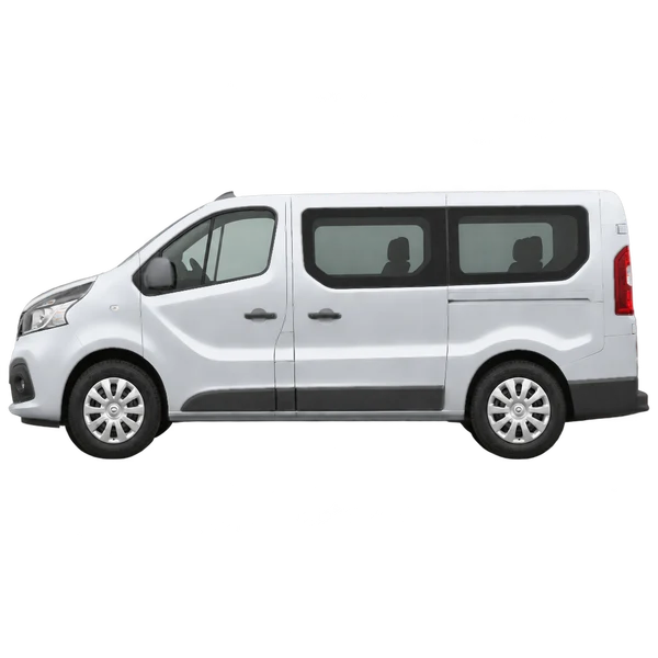 Nissan NV300 2018 prata, vista lateral (voltada para a esquerda)