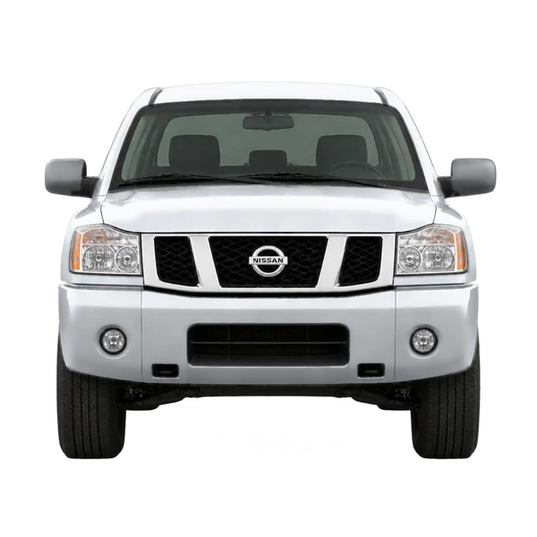 Nissan Titan 2008 باللون فضي، منظر أمامي