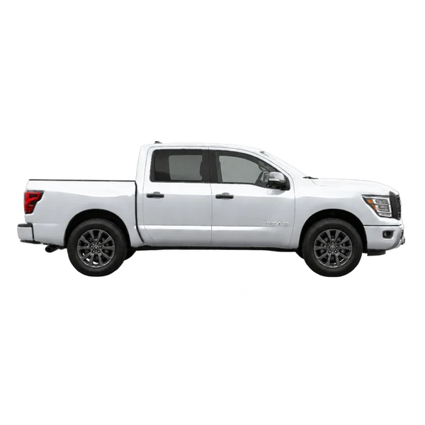 シルバーの2023 Nissan Titan（側面（右向き）ビュー）