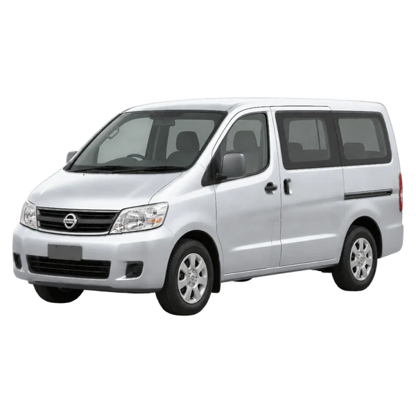 Nissan Vanette 2007 prata, vista dianteira em três quartos (voltada para a esquerda)