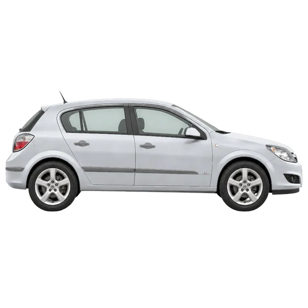Opel Astra 2007 en plateado, vista lateral (hacia la derecha)
