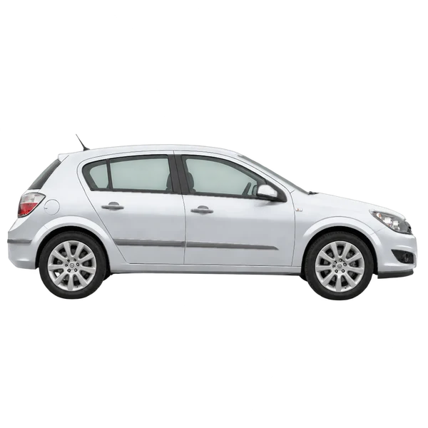 Opel Astra 2008 en plateado, vista lateral (hacia la derecha)