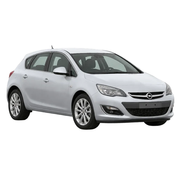 Opel Astra 2015 en plateado, vista frontal tres cuartos (hacia la izquierda)