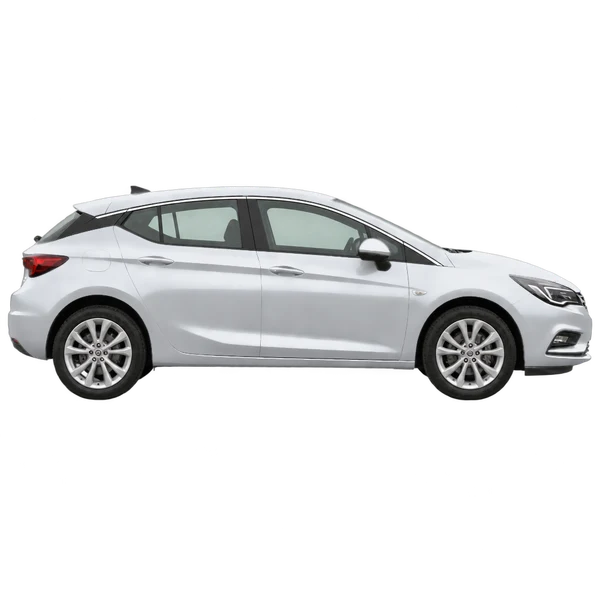 シルバーの2018 Opel Astra(側面(右向き)ビュー)