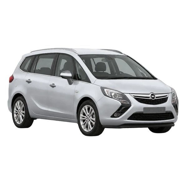 Opel Zafira 2015 باللون فضي، منظر منظر أمامي بزاوية ثلاثة أرباع (متجه لليسار)