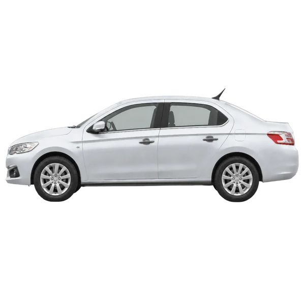 Peugeot 301 2018 argent, vue côté (vers la gauche)