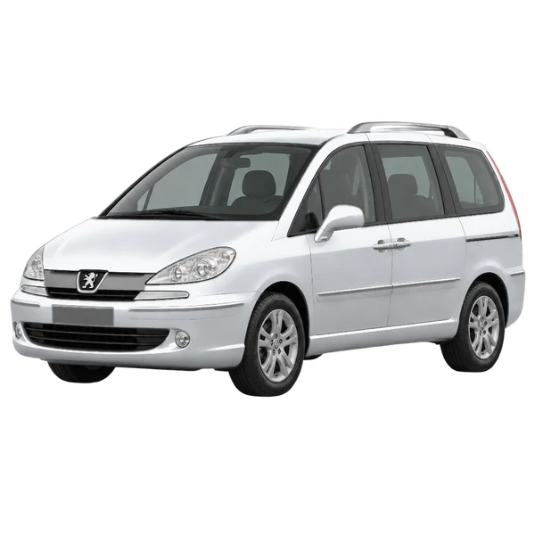 Peugeot 807 2011 prata, vista dianteira em três quartos (voltada para a esquerda)