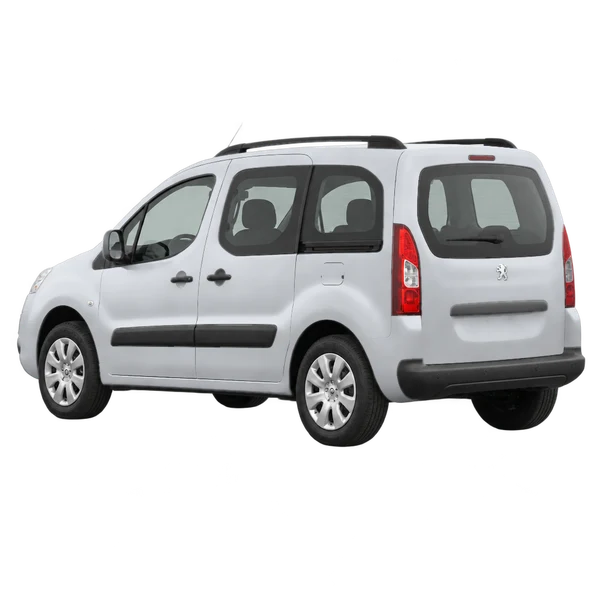Peugeot Partner 2012 باللون فضي، منظر ثلاثة أرباع خلفي (باتجاه اليسار)