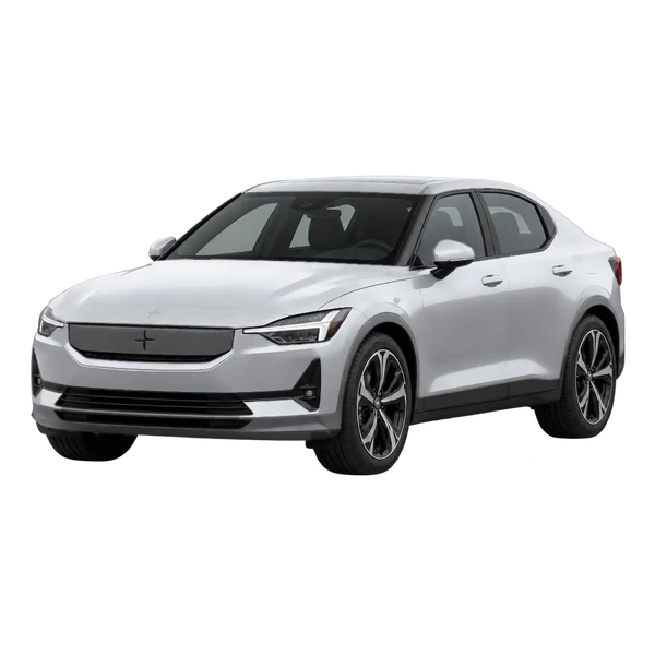 Polestar 2 2025 باللون فضي، منظر منظر أمامي بزاوية ثلاثة أرباع (متجه لليسار)