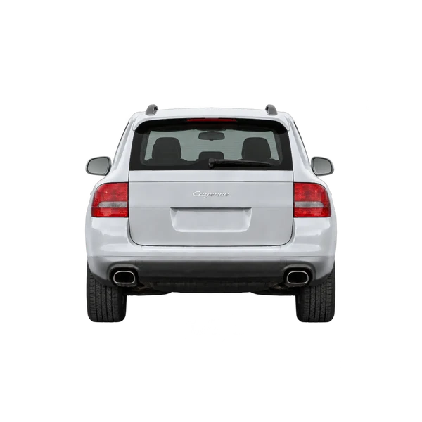 シルバーの2004 Porsche Cayenne(リアビュー)