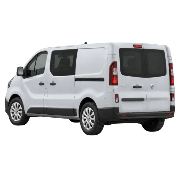 Renault Trafic 2021 باللون فضي، منظر ثلاثة أرباع خلفي (باتجاه اليسار)