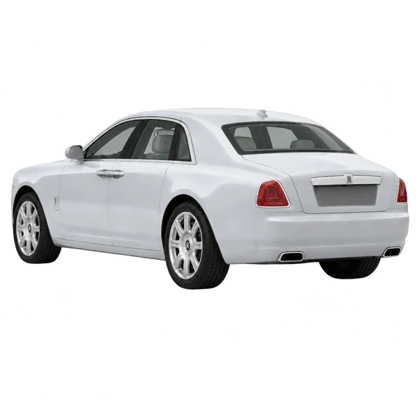 Rolls-Royce Ghost 2010 باللون فضي، منظر ثلاثة أرباع خلفي (باتجاه اليسار)