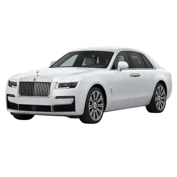 Rolls-Royce Ghost 2025 باللون فضي، منظر منظر أمامي بزاوية ثلاثة أرباع (متجه لليسار)