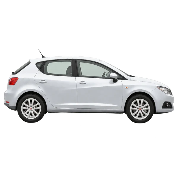 SEAT Ibiza 2012 en plateado, vista lateral (hacia la derecha)