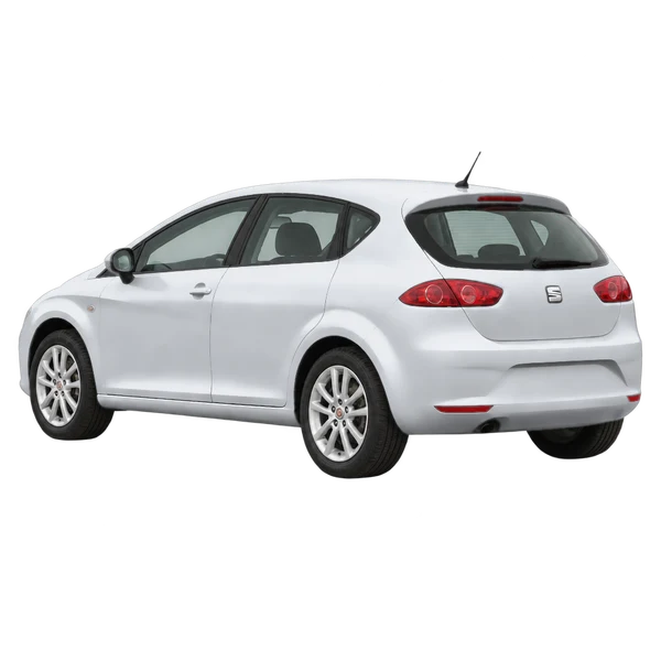 SEAT Leon 2012 argent, vue trois-quarts arrière (orienté vers la gauche)