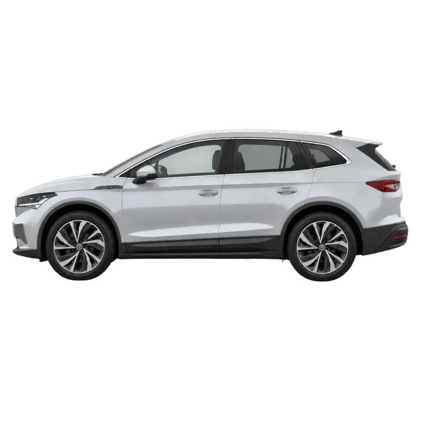 Skoda Enyaq 2025 باللون فضي، منظر جانبي (متجه إلى اليسار)