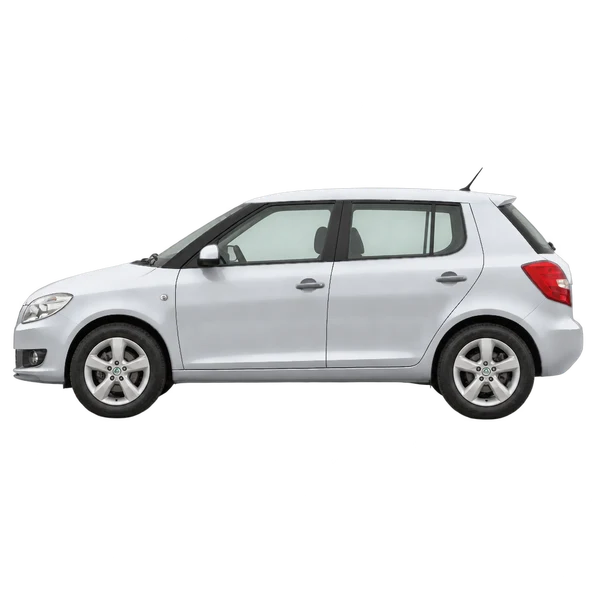 Skoda Fabia 2010 en plateado, vista lateral (mirando a la izquierda)