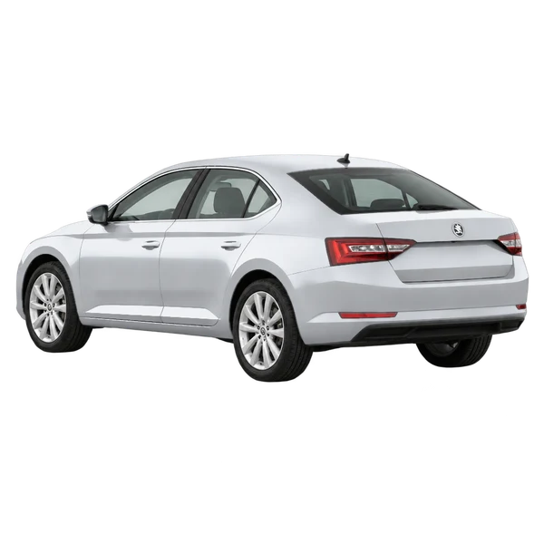 Skoda Superb 2016 prata, vista três quartos traseira (voltada para a esquerda)