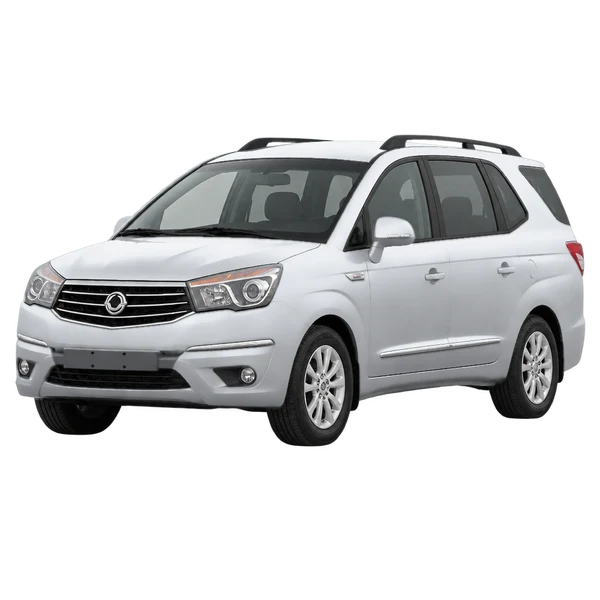 シルバーの2020 SsangYong Rodius(フロントスリークォーター(左向き)ビュー)