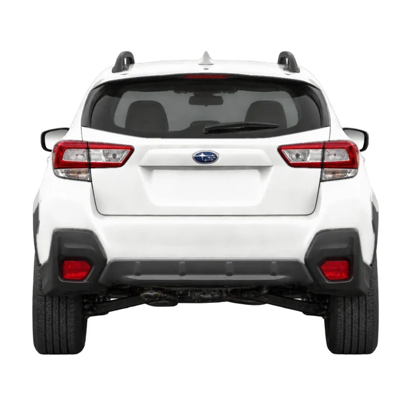 Subaru Crosstrek 2018 باللون أبيض، منظر من الخلف