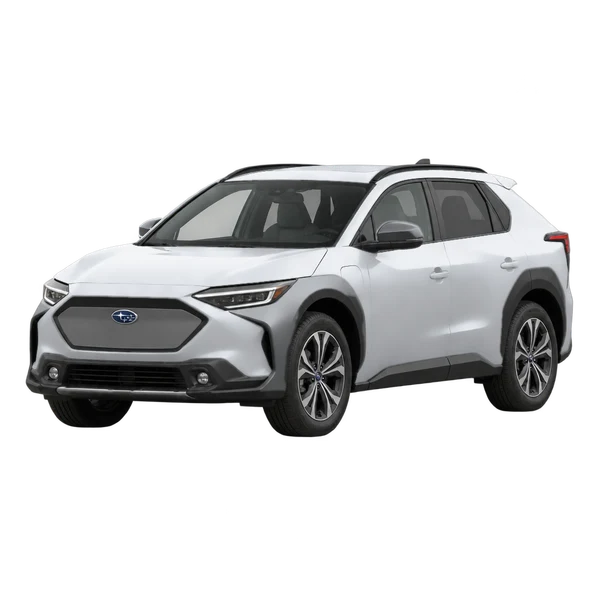 Subaru Solterra 2026 en plateado, vista frontal tres cuartos (hacia la izquierda)
