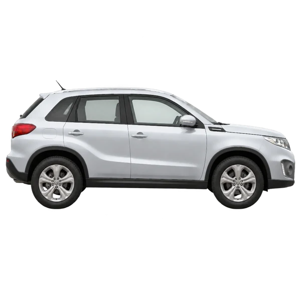Suzuki Vitara 2015 en plateado, vista lateral (hacia la derecha)
