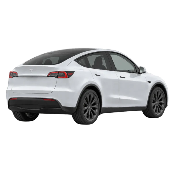 Tesla Model Y 2021 باللون فضي، منظر منظر خلفي بزاوية ثلاثة أرباع (باتجاه اليمين)