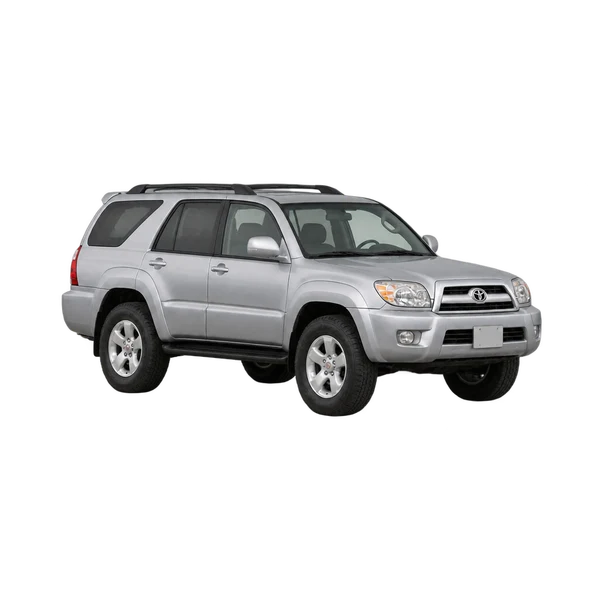 Toyota 4-Runner 2005 en plateado, vista frontal tres cuartos (hacia la izquierda)