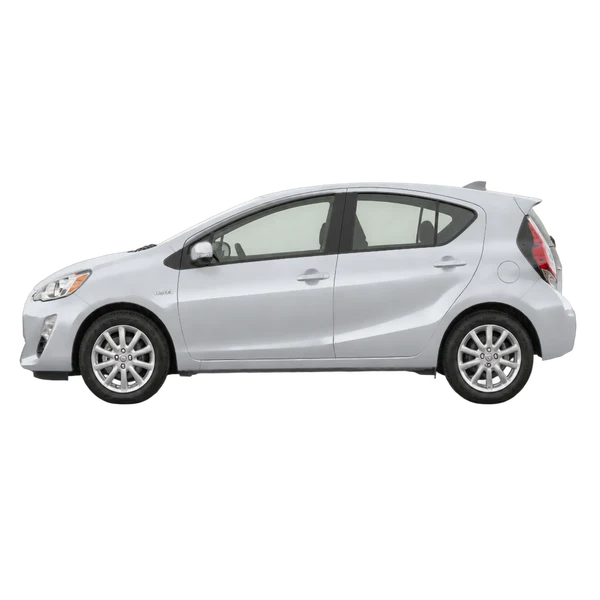 シルバーの2015 Toyota Aqua（側面（左向き）ビュー）