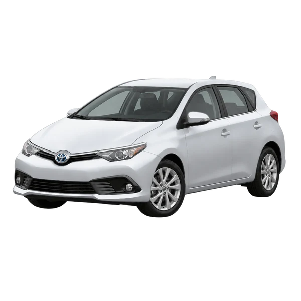 Toyota Auris 2016 en plateado, vista frontal tres cuartos (hacia la izquierda)