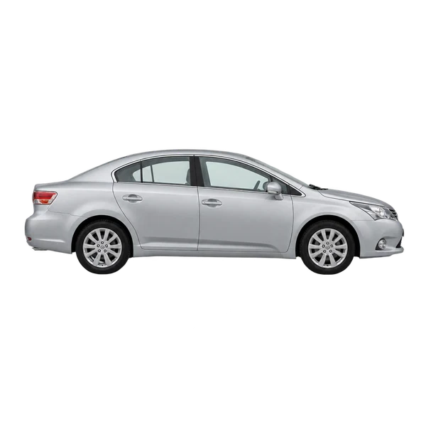 Toyota Avensis 2010 باللون فضي، منظر منظر جانبي (باتجاه اليمين)