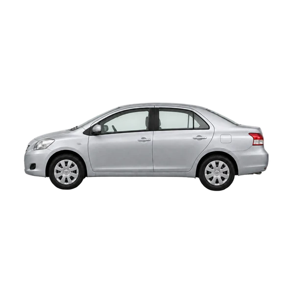 2005 Toyota Belta in Silber, Ansicht: Seite (nach links gerichtet)