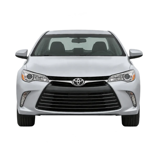 シルバーの2016 Toyota Camry（正面ビュー）