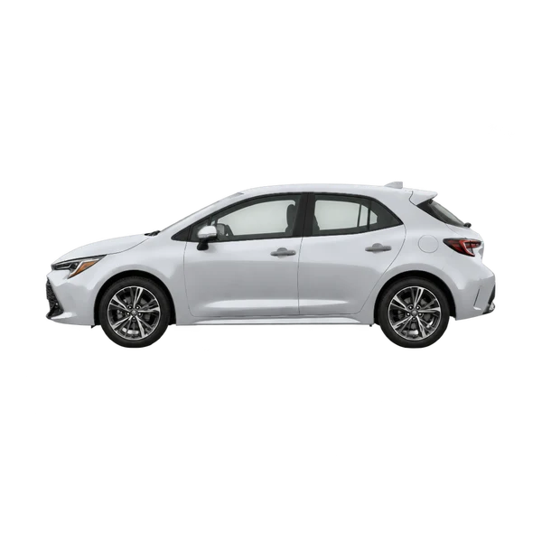 Toyota Corolla Hatchback 2027 en plateado, vista lateral (mirando a la izquierda)