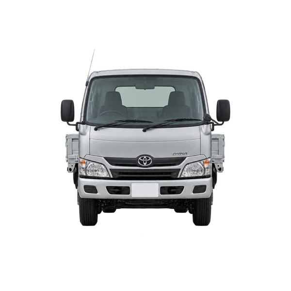 Toyota Dyna 100 2015 باللون فضي، منظر أمامي