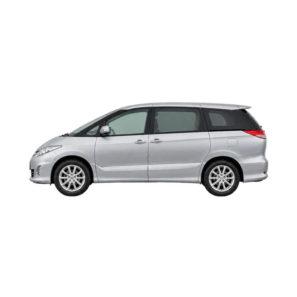 Toyota Estima 2015 باللون فضي، منظر جانبي (متجه إلى اليسار)
