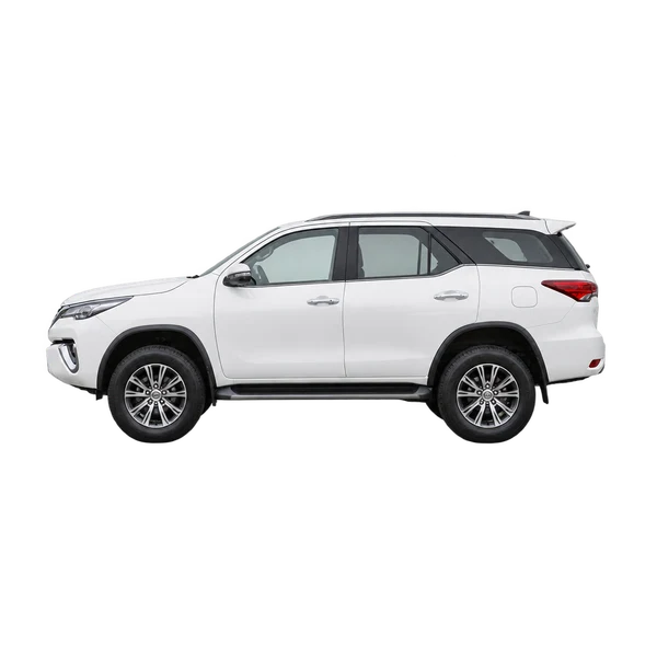 ホワイトの2017 Toyota Fortuner（側面（左向き）ビュー）