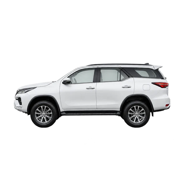 ホワイトの2021 Toyota Fortuner（側面（左向き）ビュー）