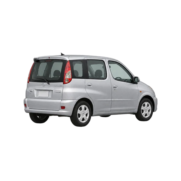Toyota Funcargo 2000 باللون فضي، منظر ثلاثة أرباع خلفي (باتجاه اليسار)