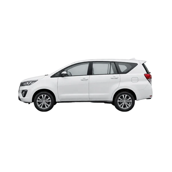 2024 Toyota Innova in weiß, Ansicht: Seite (nach links gerichtet)