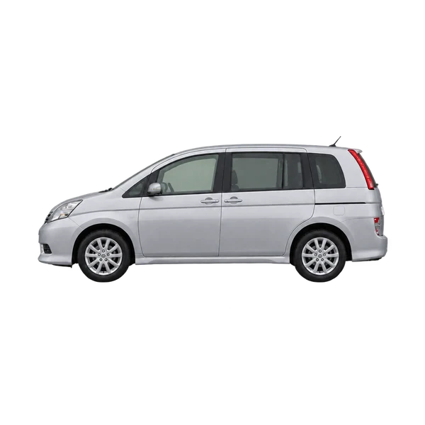 Toyota Isis 2015 باللون فضي، منظر جانبي (متجه إلى اليسار)
