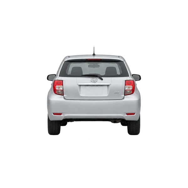 Toyota IST 2015 en plateado, vista trasera
