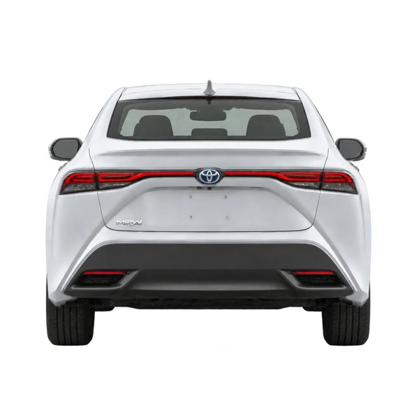 Toyota Mirai 2021 باللون فضي، منظر من الخلف